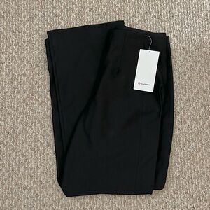 NWT Lululemon Women's Utilitech Relaxed-Fit Mid-Rise Trouser Pants